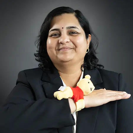 Alternate image of Padmini Katekar